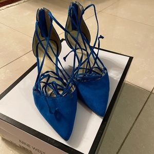 Nine West electric blue kitten heal dress shoe with ankle ties